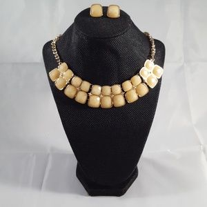 Mia Collection Peach Chunky Necklace Set
